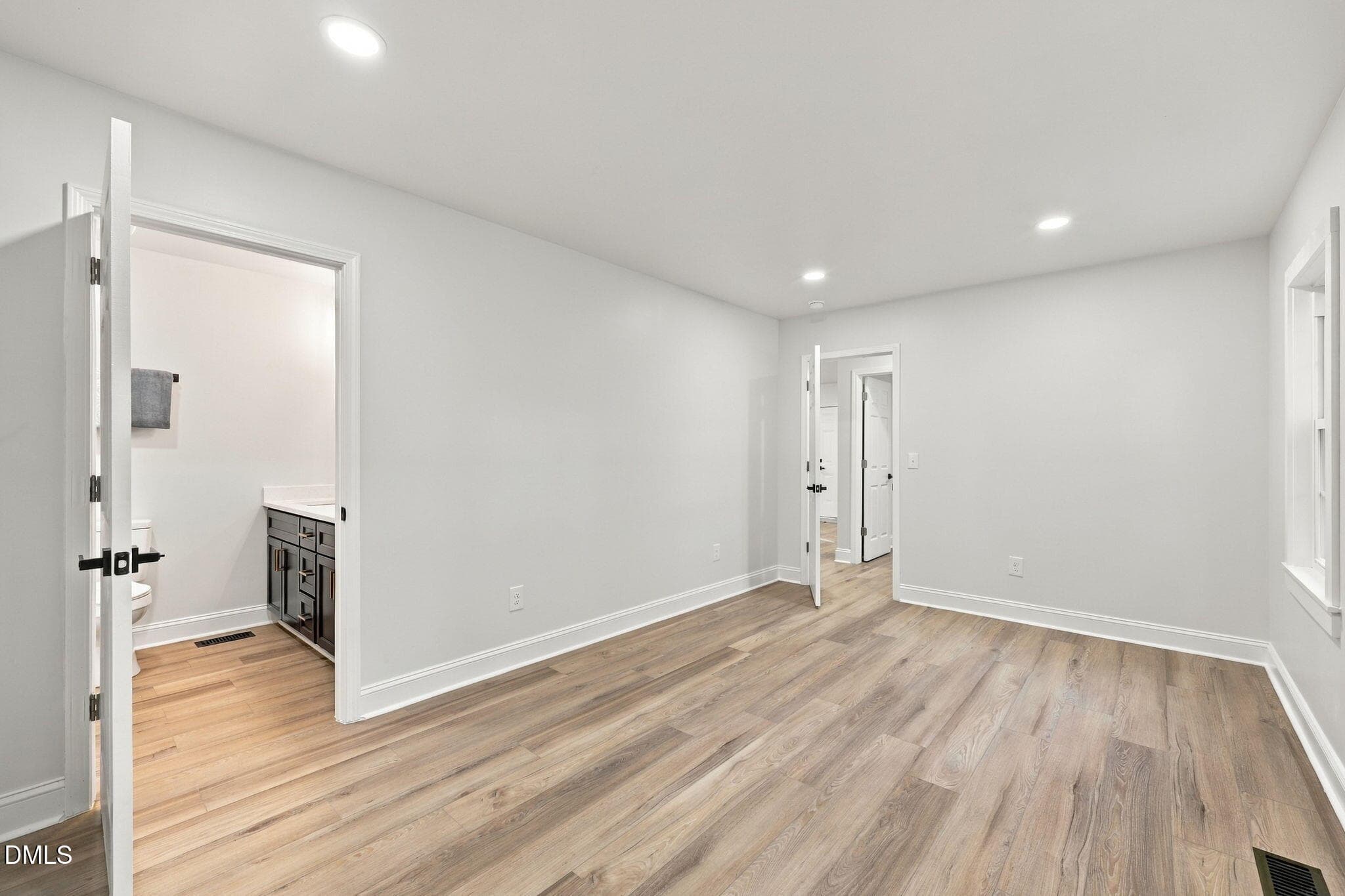 20-web-or-mls-IMG_1216 - 1002 Louis Street, Burlington, NC 27217