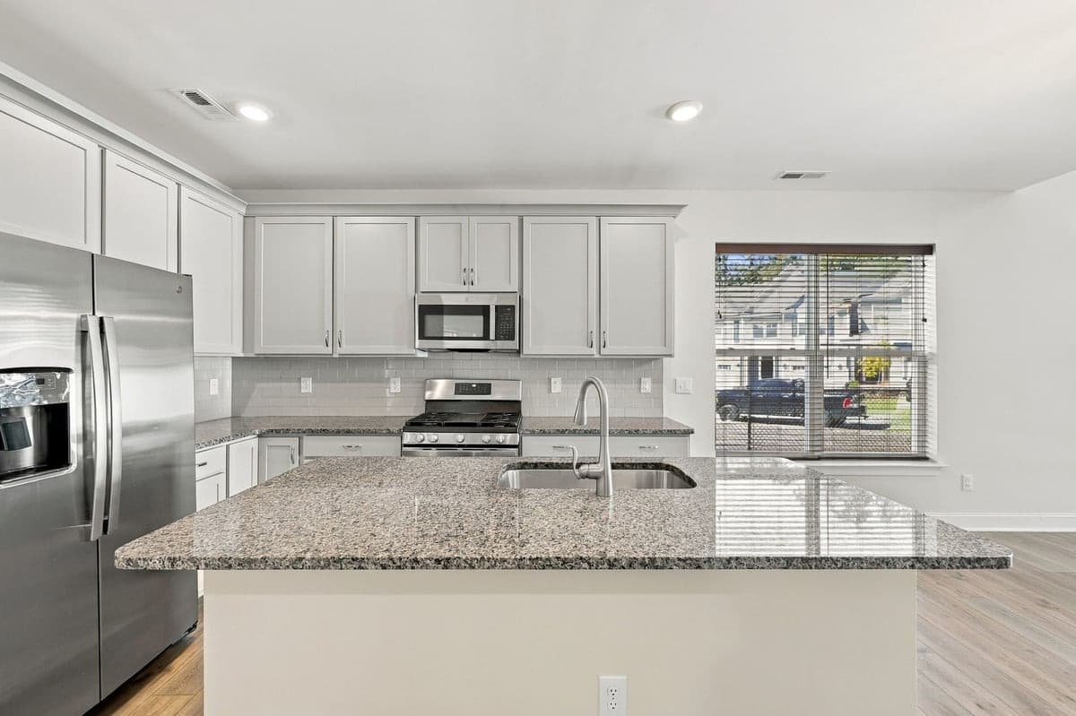 25-web-or-mls-IMG_2030_Edit.jpg - 1024 Heartstone Way, Durham, NC 27713