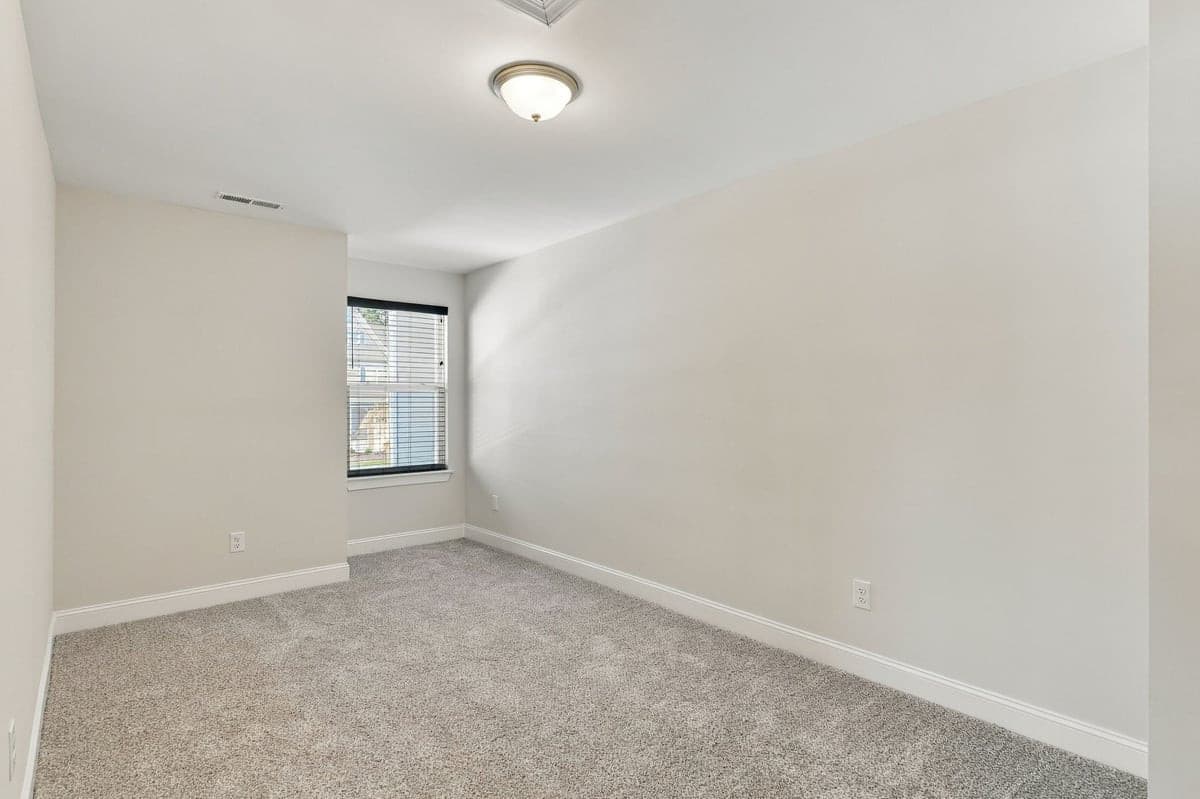 50-web-or-mls-IMG_2105.jpg - 1024 Heartstone Way, Durham, NC 27713