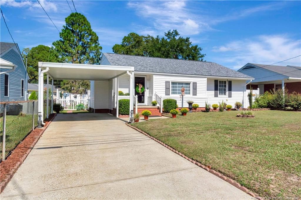 1015 E 10th Street, Lumberton, NC 28358