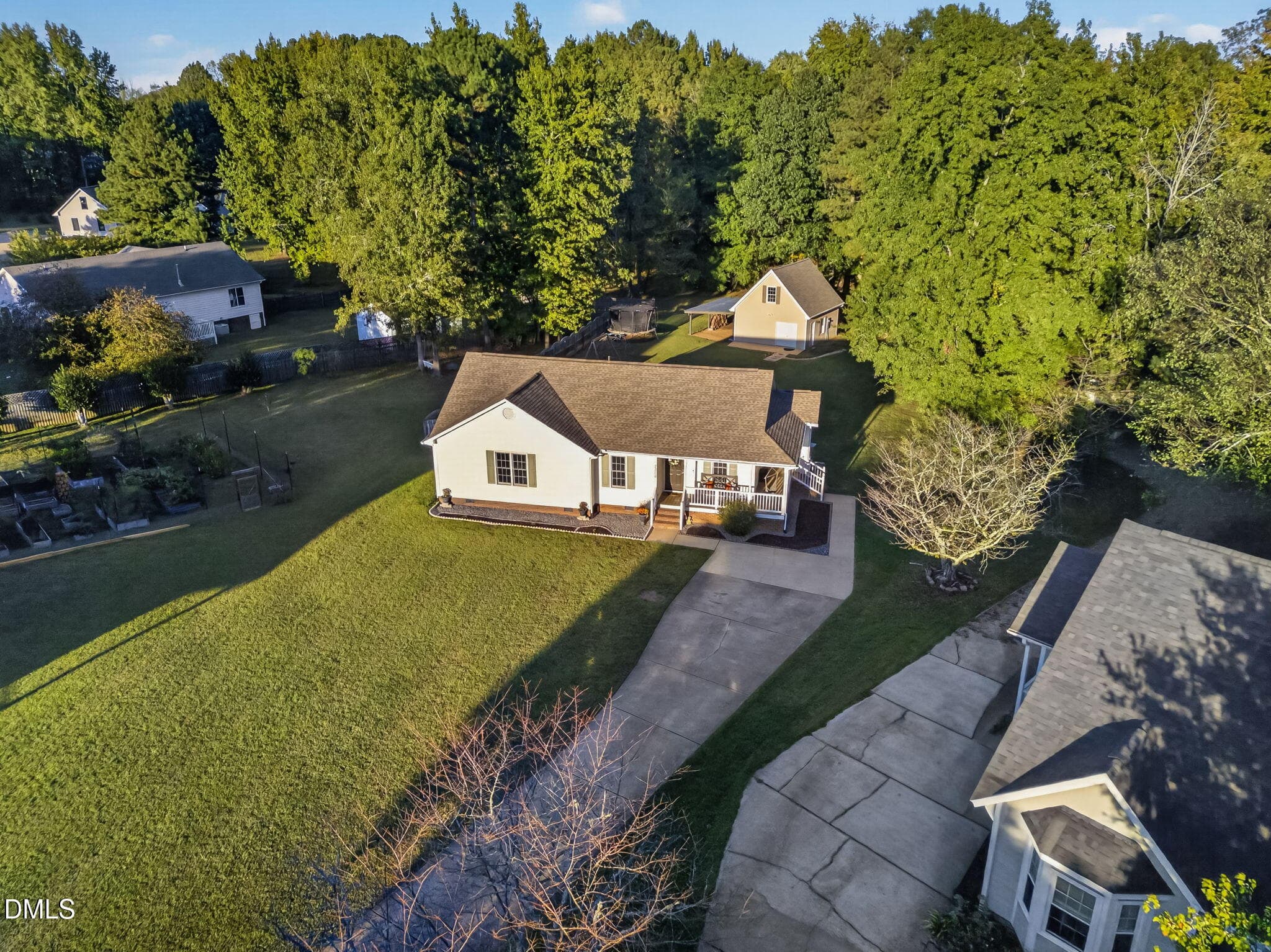 62-web-or-mls-DJI_20261007060041_0068_D - 2300 Stoneborough Court, Fuquay Varina, NC 27526, Fuquay Varina