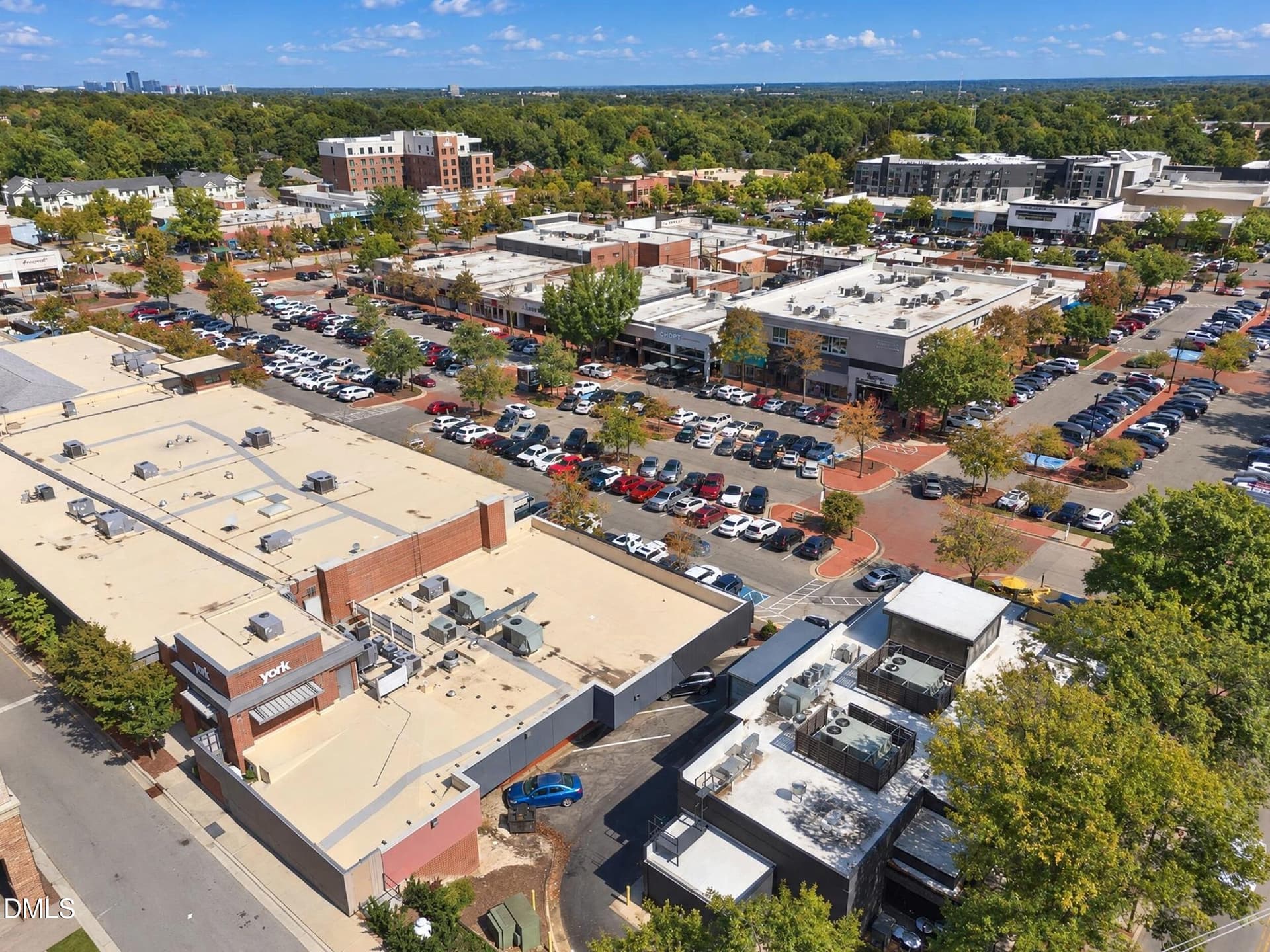 7_dji_fly_20261008_124824_0231_179147823 - 1021 Brighthurst Drive 306, Raleigh, NC 27605