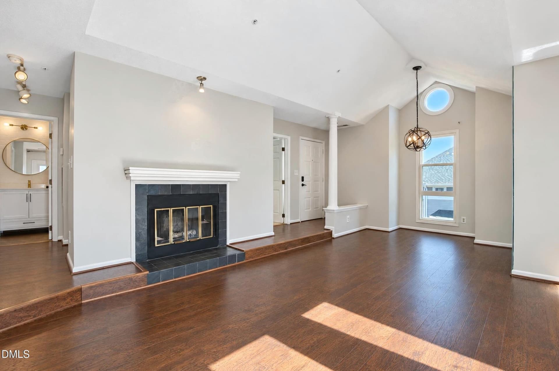 19_dsc_1539__c10_c_high2048 - 1021 Brighthurst Drive 306, Raleigh, NC 27605