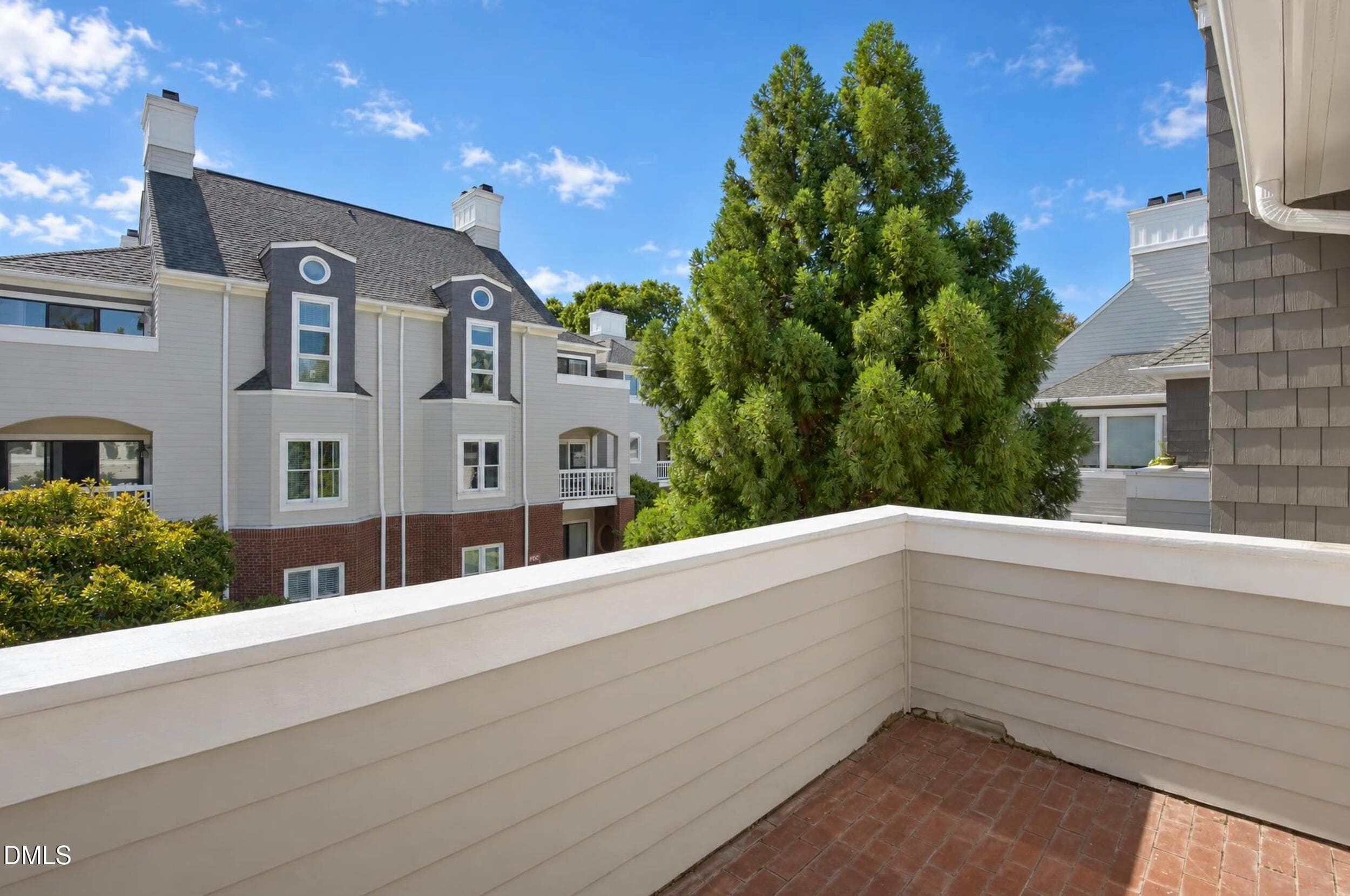 33_dsc_1576__c10_c_high2048 - 1021 Brighthurst Drive 306, Raleigh, NC 27605
