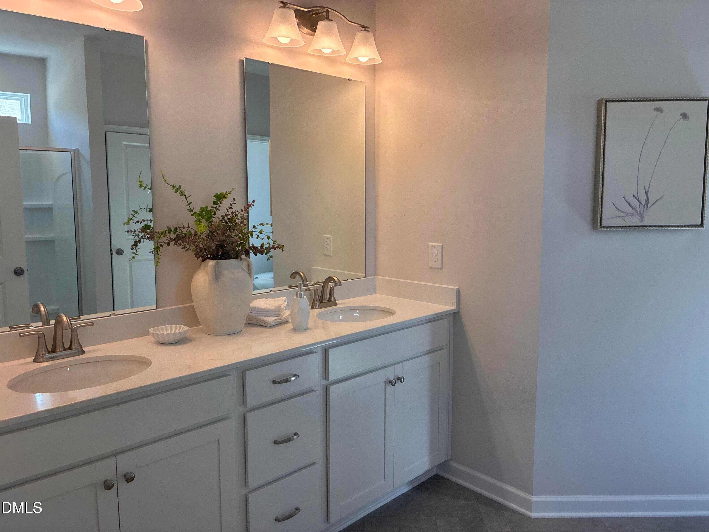 Beautiful Ensuite - 2915 Lemon Springs Road, Sanford, NC 27330
