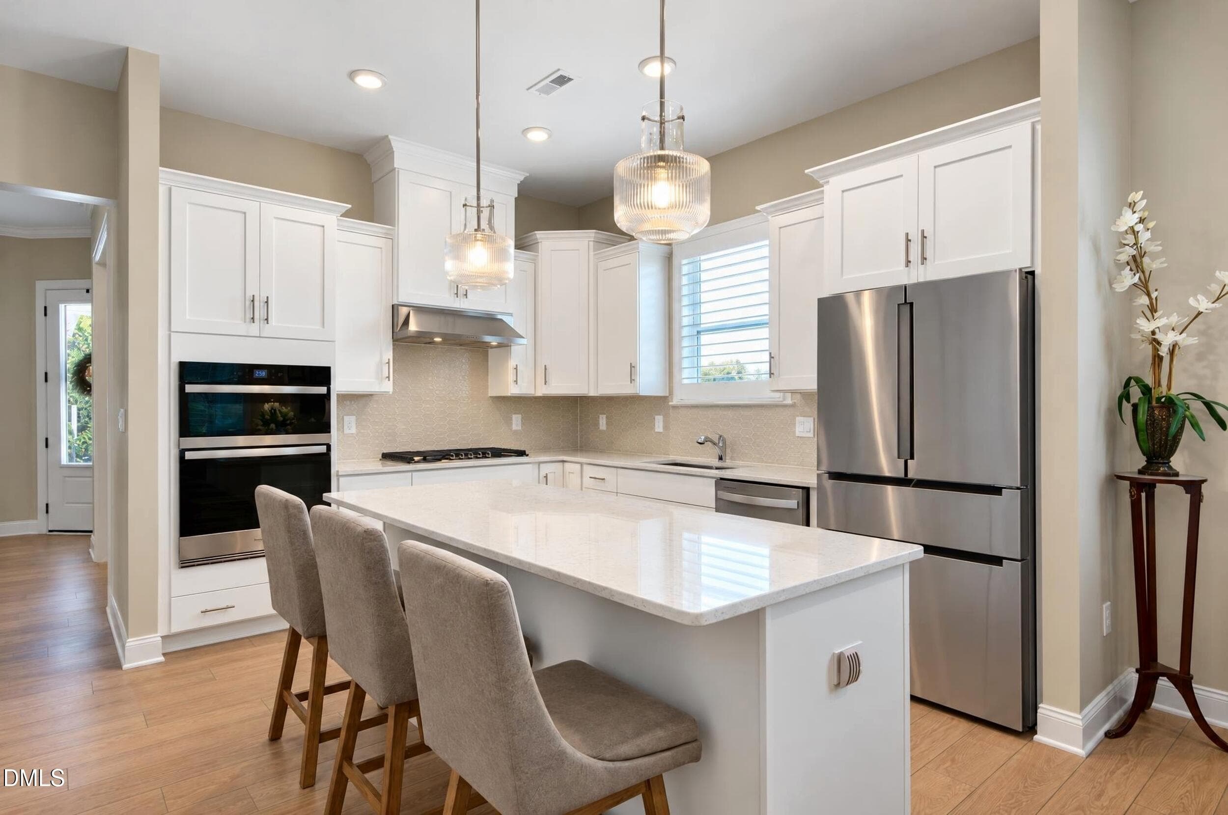 15_dsc_1639__c10_c_high2048 - 2253 Abbeyhill Drive 129, Raleigh, NC 27610