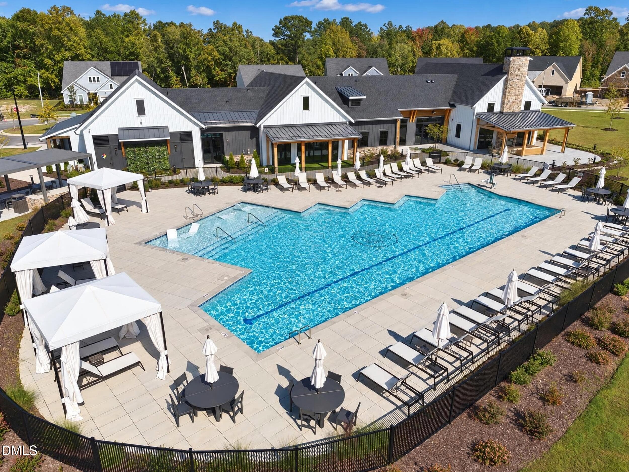 47_dji_fly_20261008_143646_0251_17914847 - 2253 Abbeyhill Drive 129, Raleigh, NC 27610