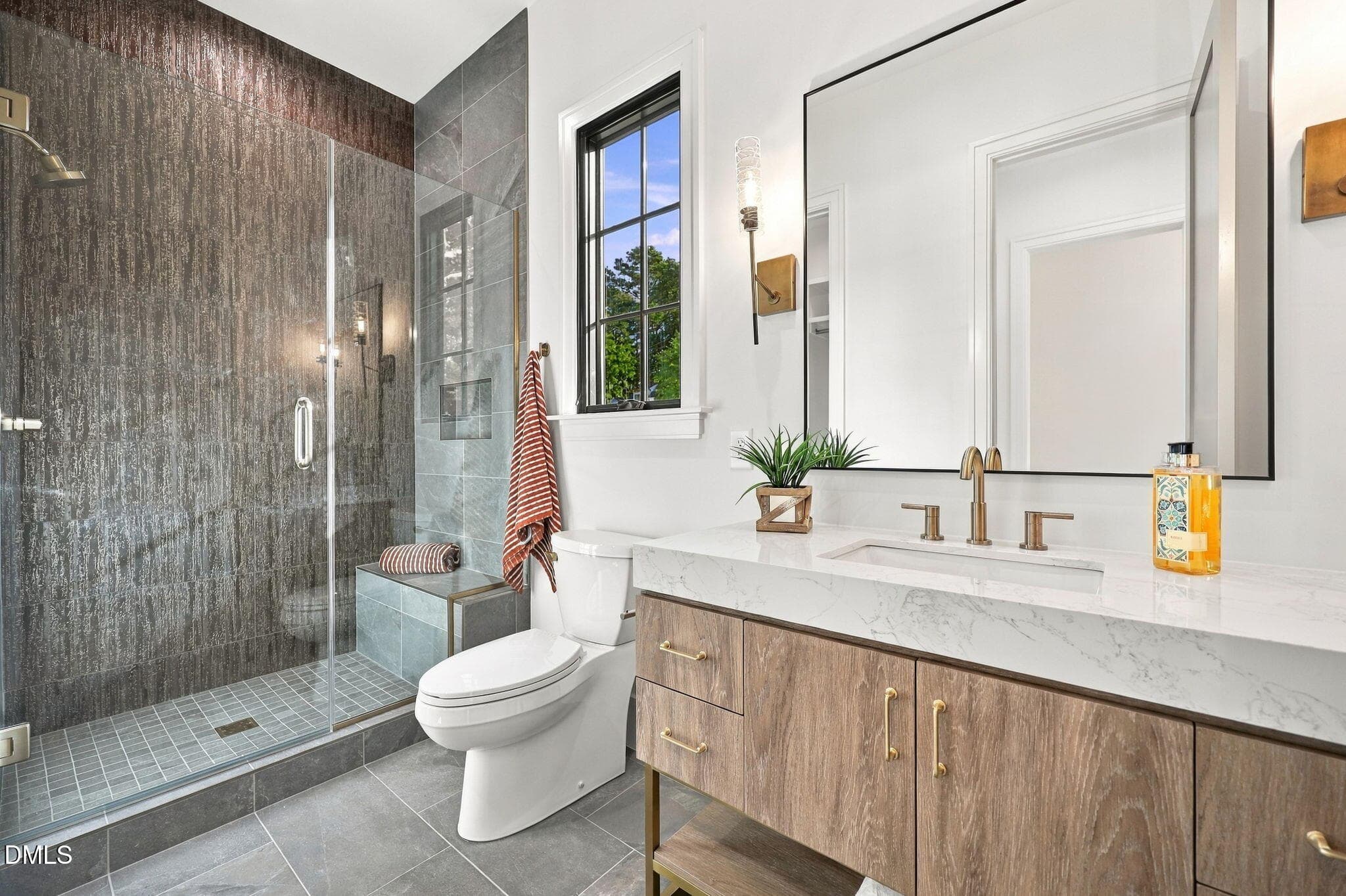 17-web-or-mls-IMG_3740_Edit - 1304 Kimberly Drive, Raleigh, NC 27609