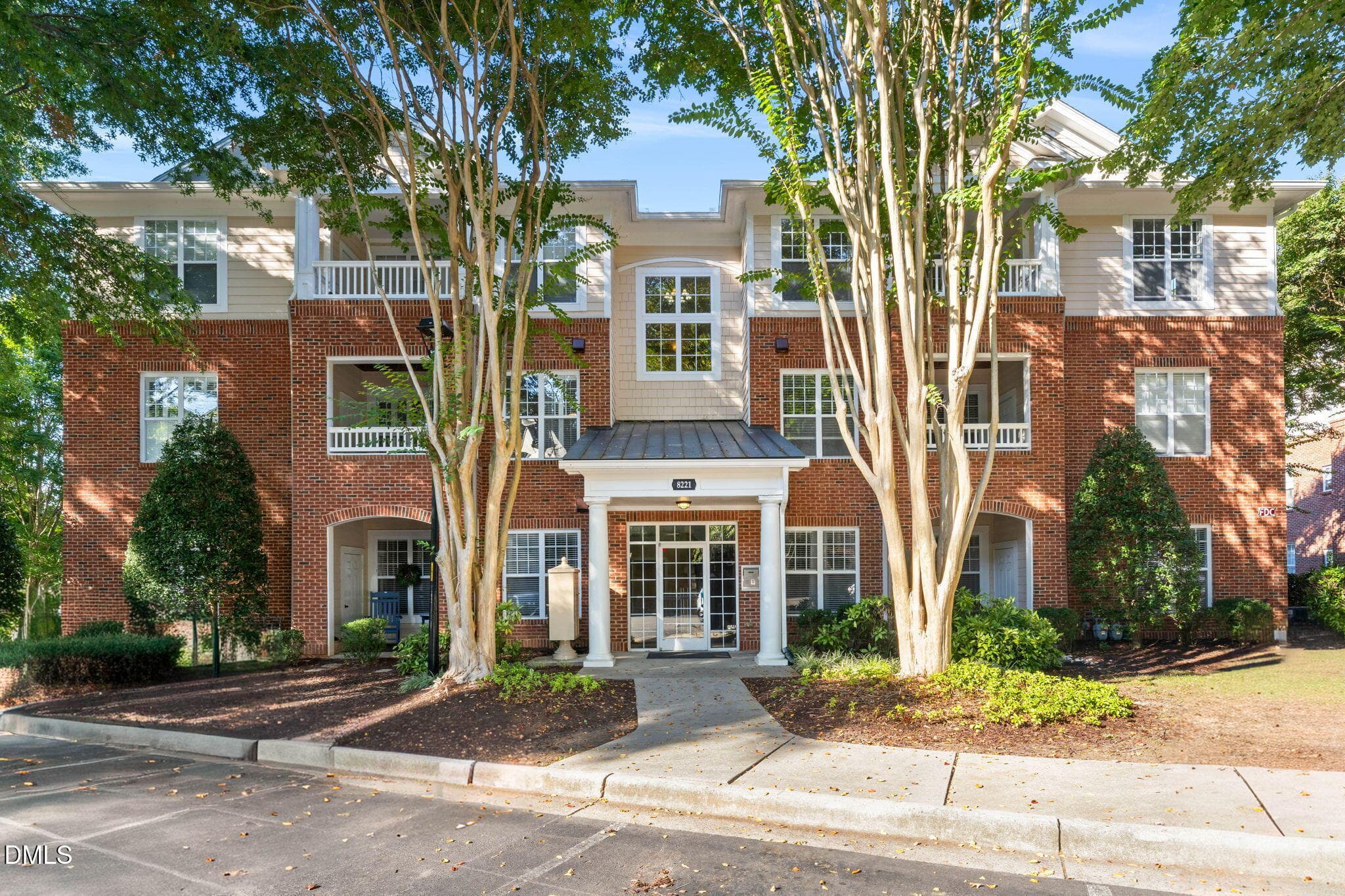8221 Allyns Landing Way, Raleigh, NC 27615