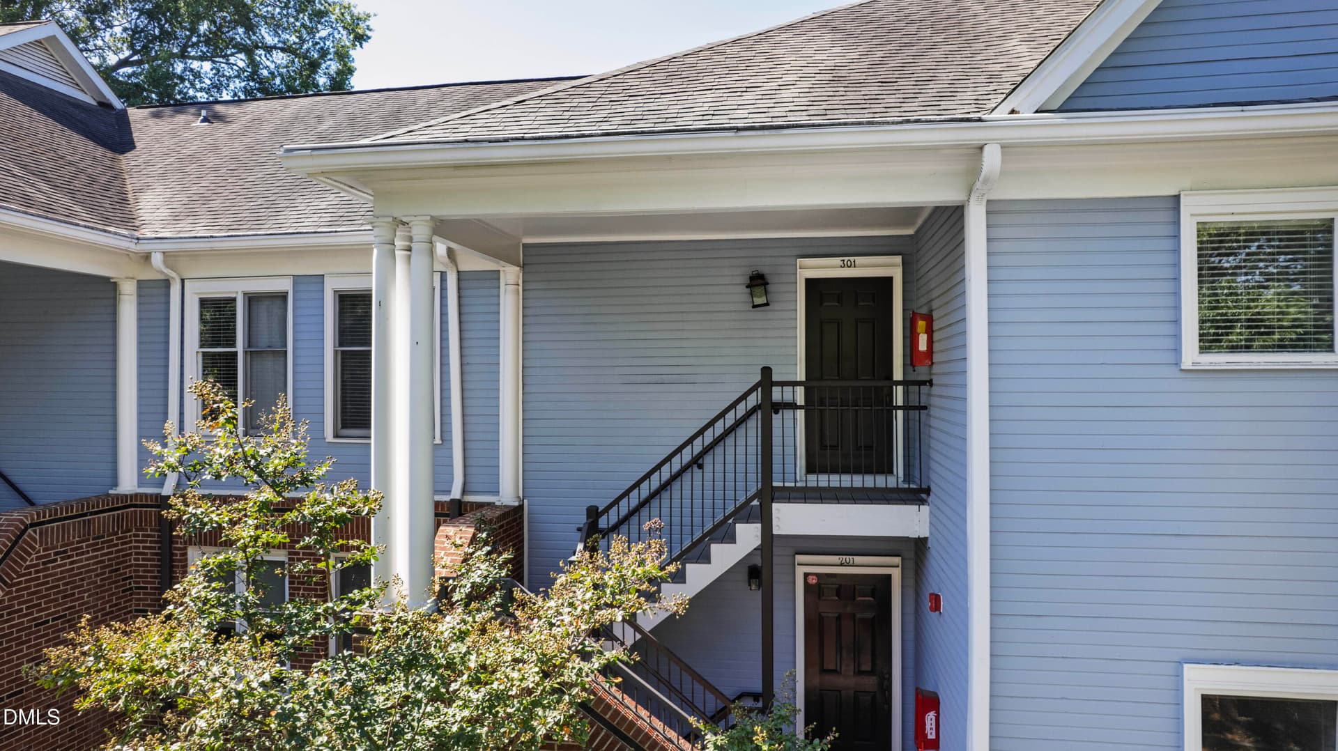 New Bern (1) - 243 New Bern Place 301, Raleigh, NC 27601
