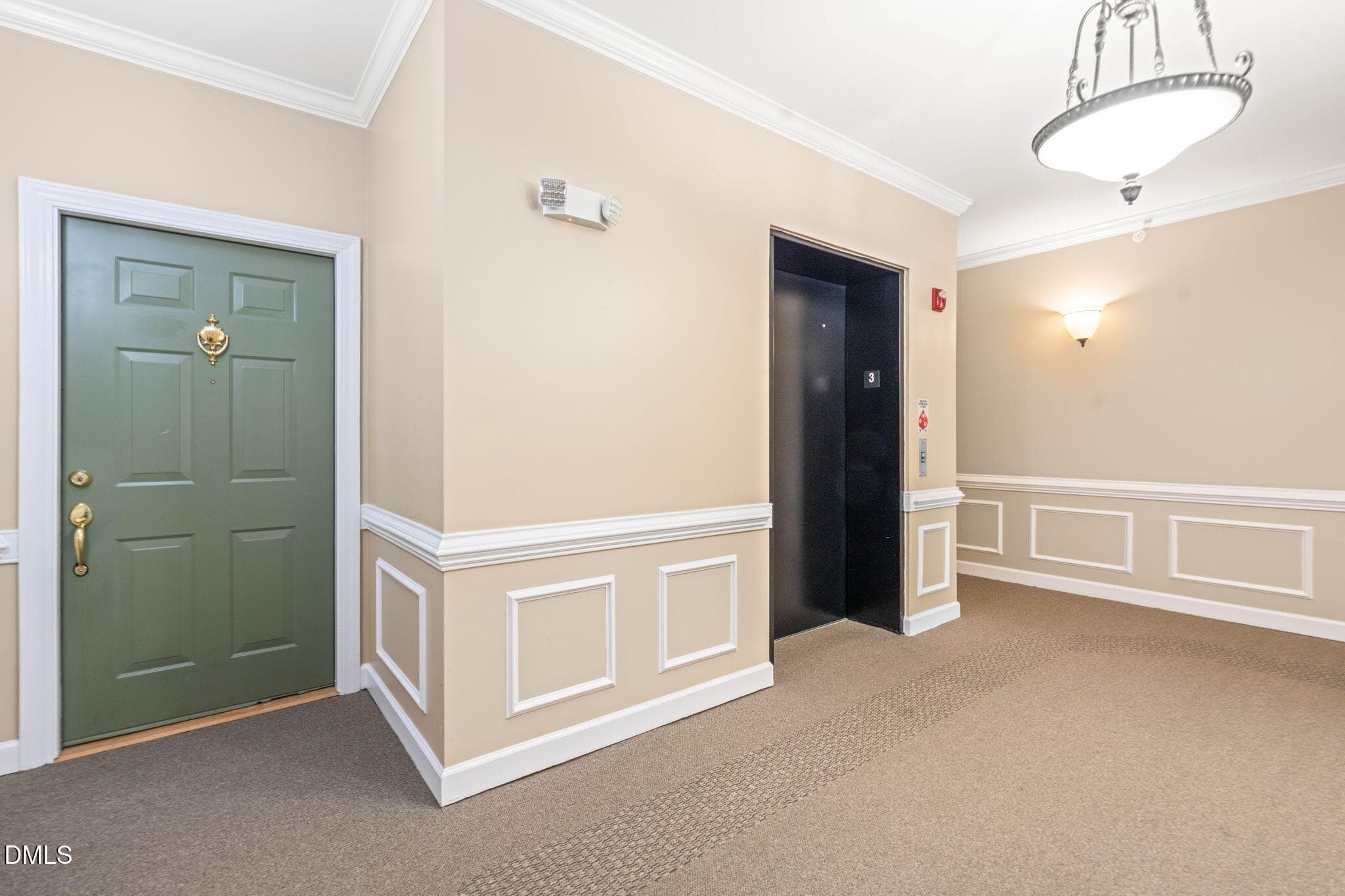 Unit entry and Bldg elevator - 8221 Allyns Landing Way, Raleigh, NC 27615, Raleigh