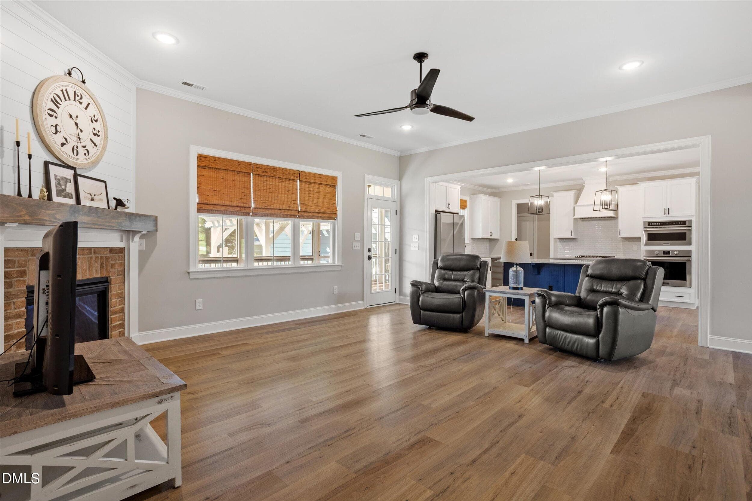 Family Room - 724 Simon Road, Middlesex, NC 27557