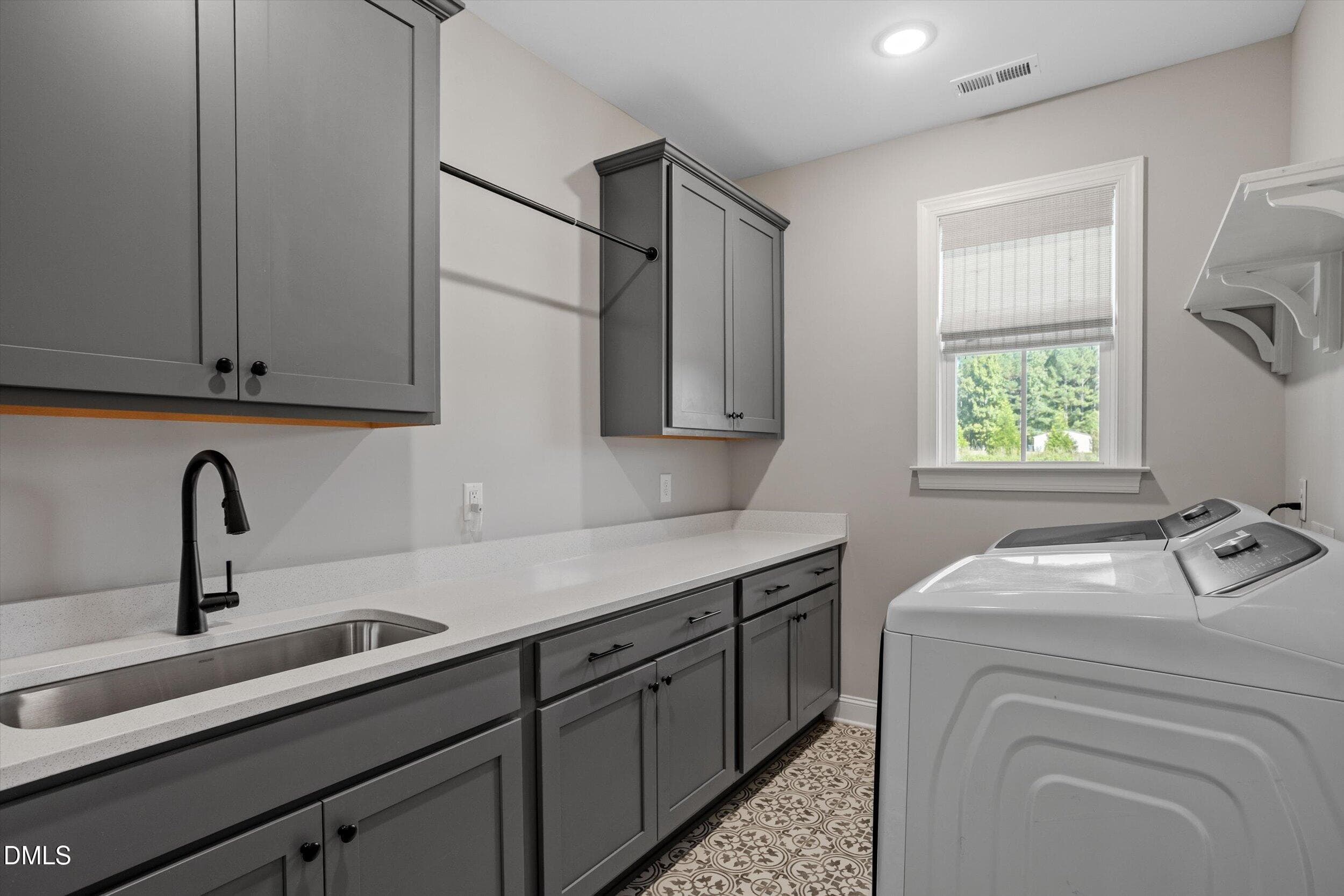 Laundry Room - 724 Simon Road, Middlesex, NC 27557