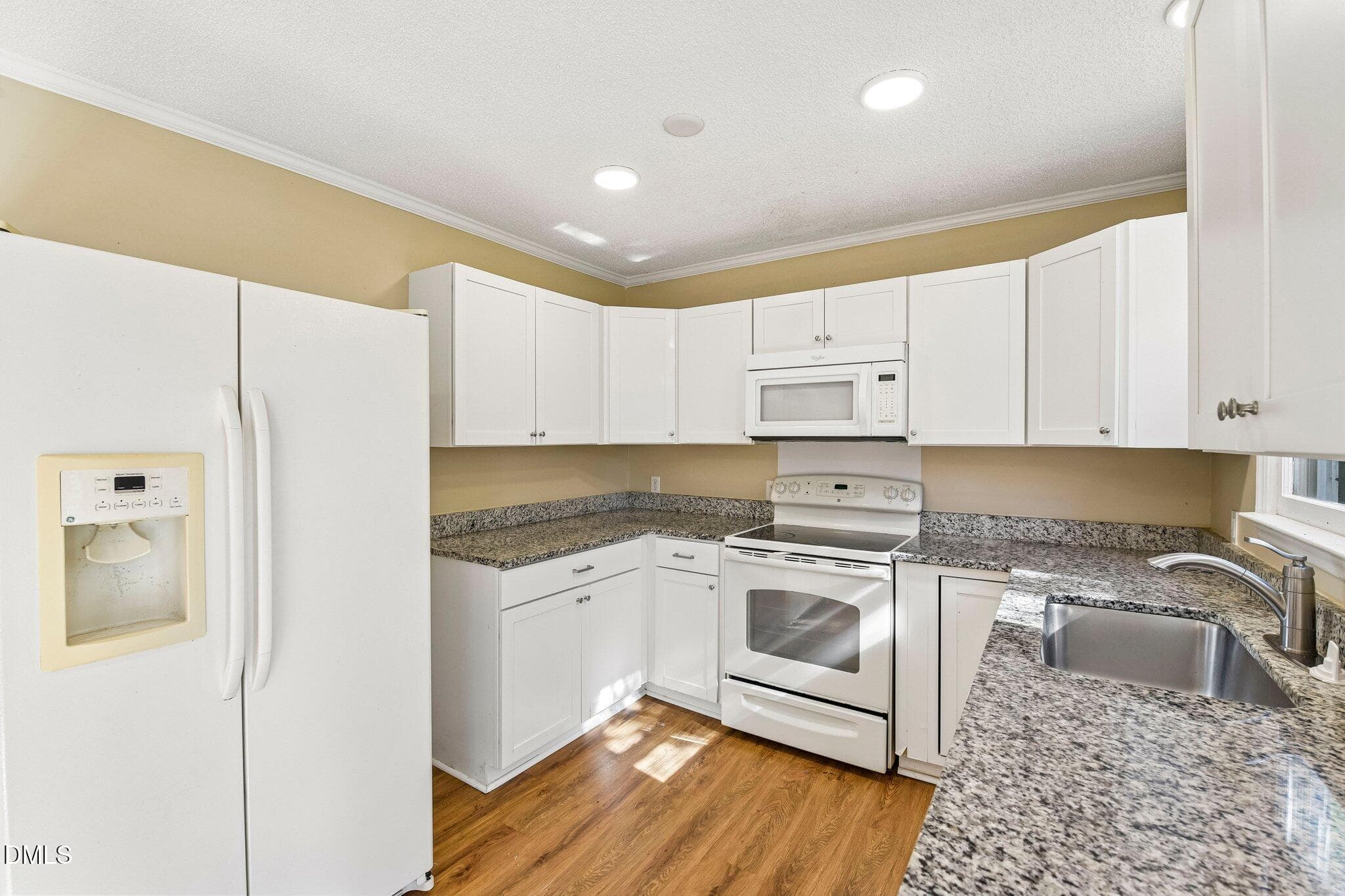 11-web-or-mls-Whisperwood Dr-S0910-011 - 4437 Whisperwood Drive, Raleigh, NC 27616, Raleigh