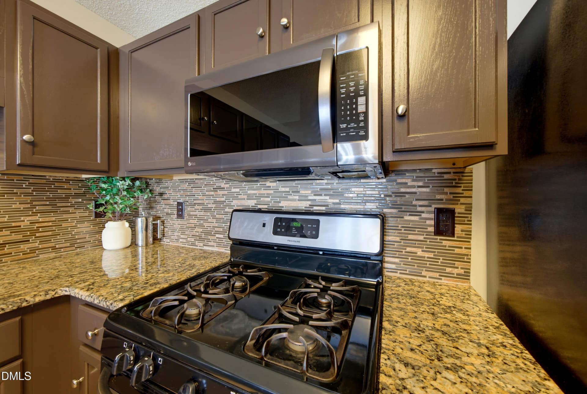DSC01753 - 9136 Colony Village Lane, Raleigh, NC 27617