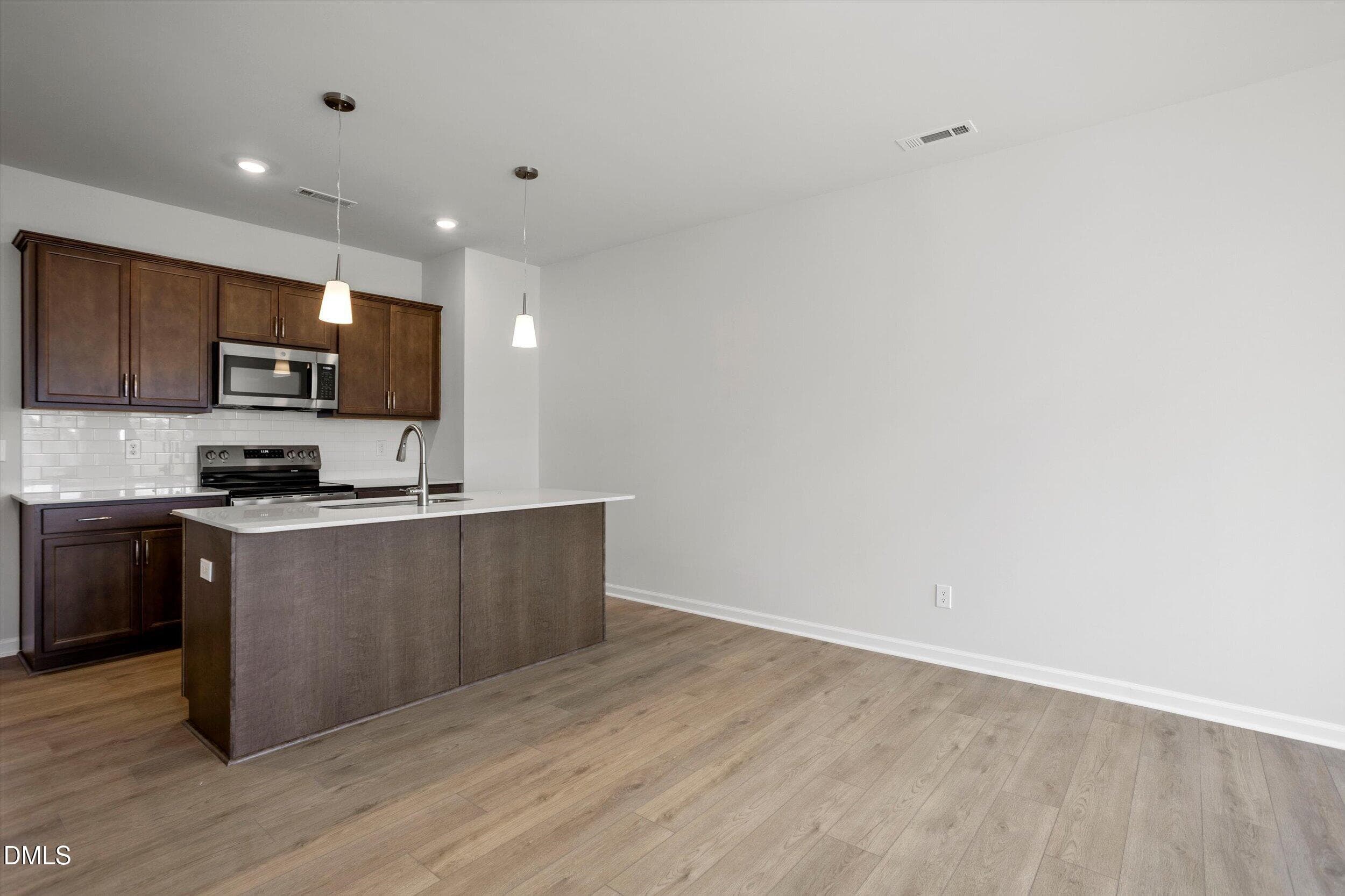 FMWeb05 - 108 Wood Aster Way 305, Garner, NC 27529, Garner