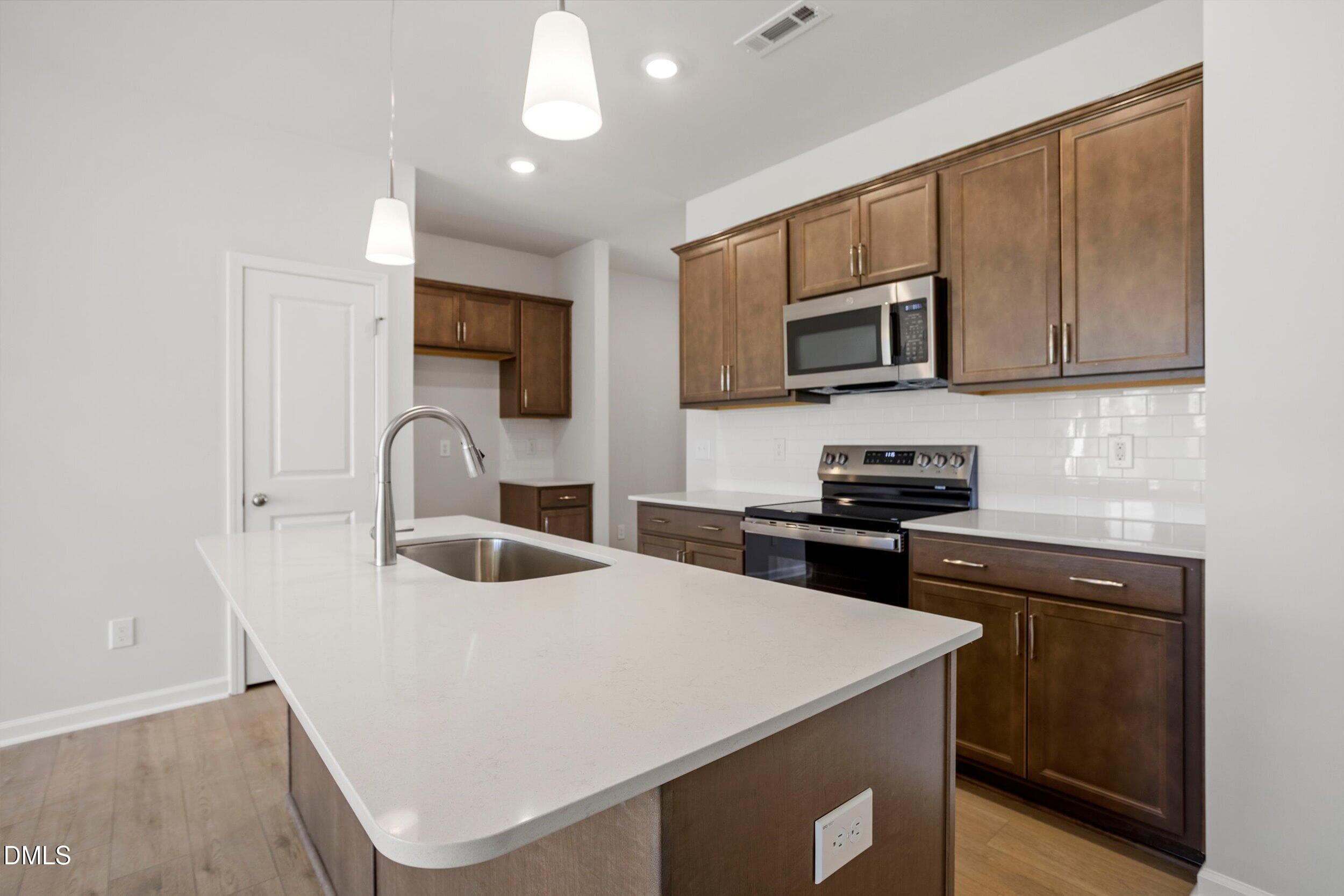 FMWeb09 - 108 Wood Aster Way 305, Garner, NC 27529, Garner