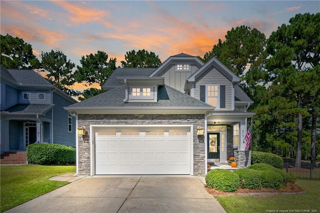 217 Lamplighter Way, Spring Lake, NC 28390