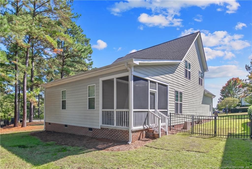 Photo 4 - 217 Lamplighter Way, Spring Lake, NC 28390