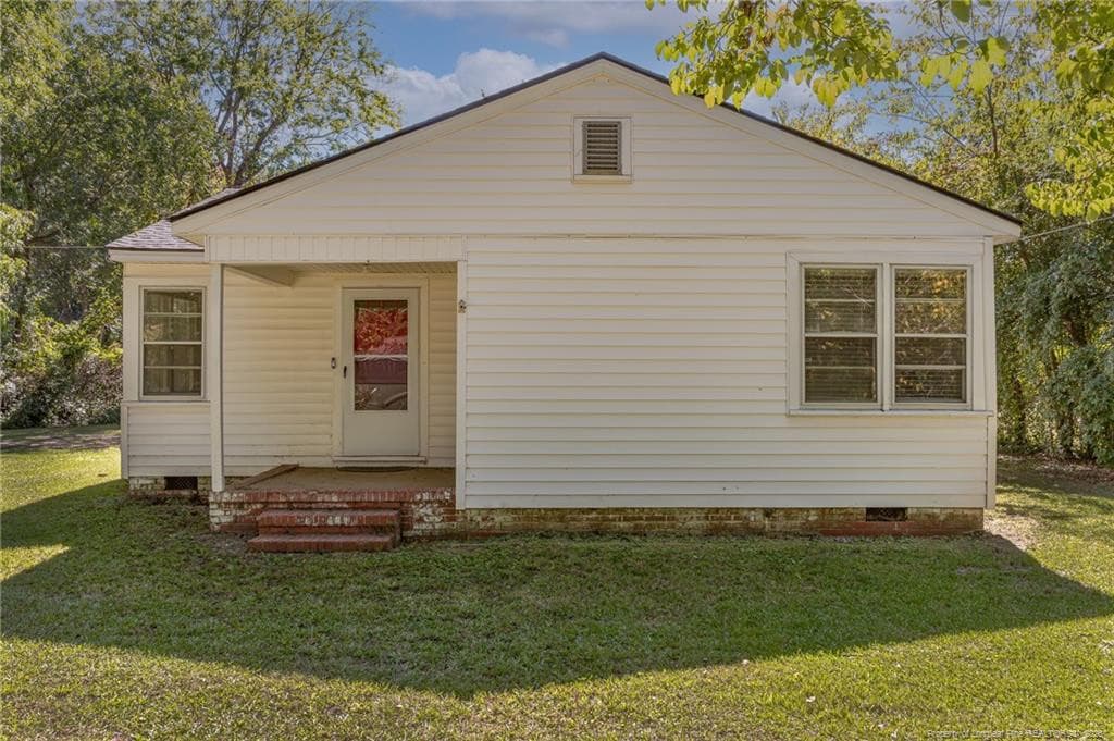 Photo 4 - 5101 Catalpa Road, Fayetteville, NC, Fayetteville