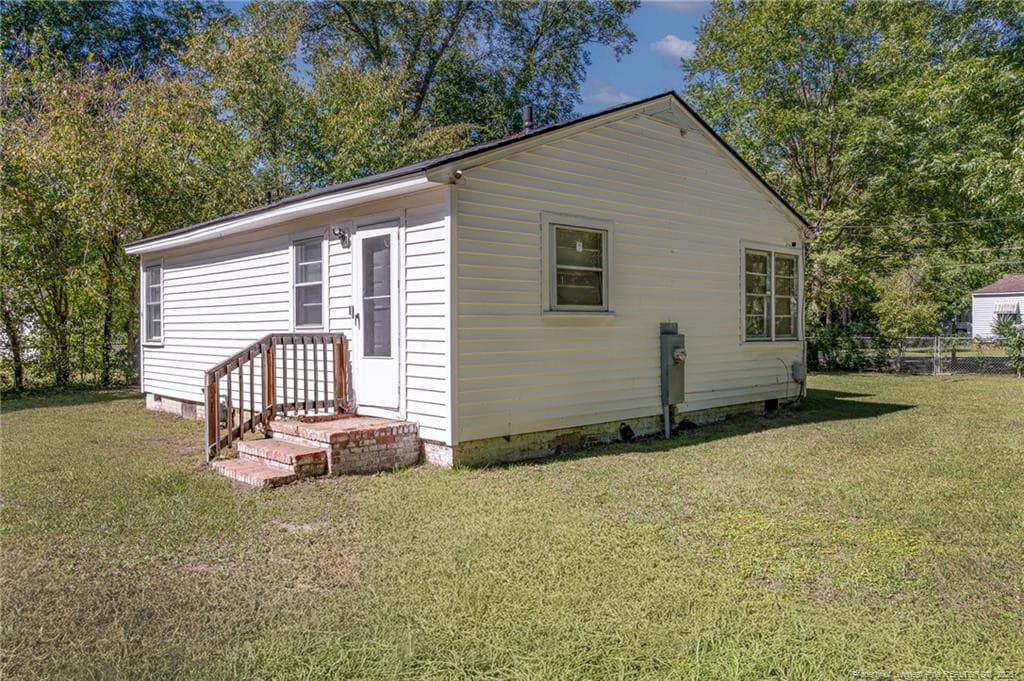 Photo 5 - 5101 Catalpa Road, Fayetteville, NC, Fayetteville