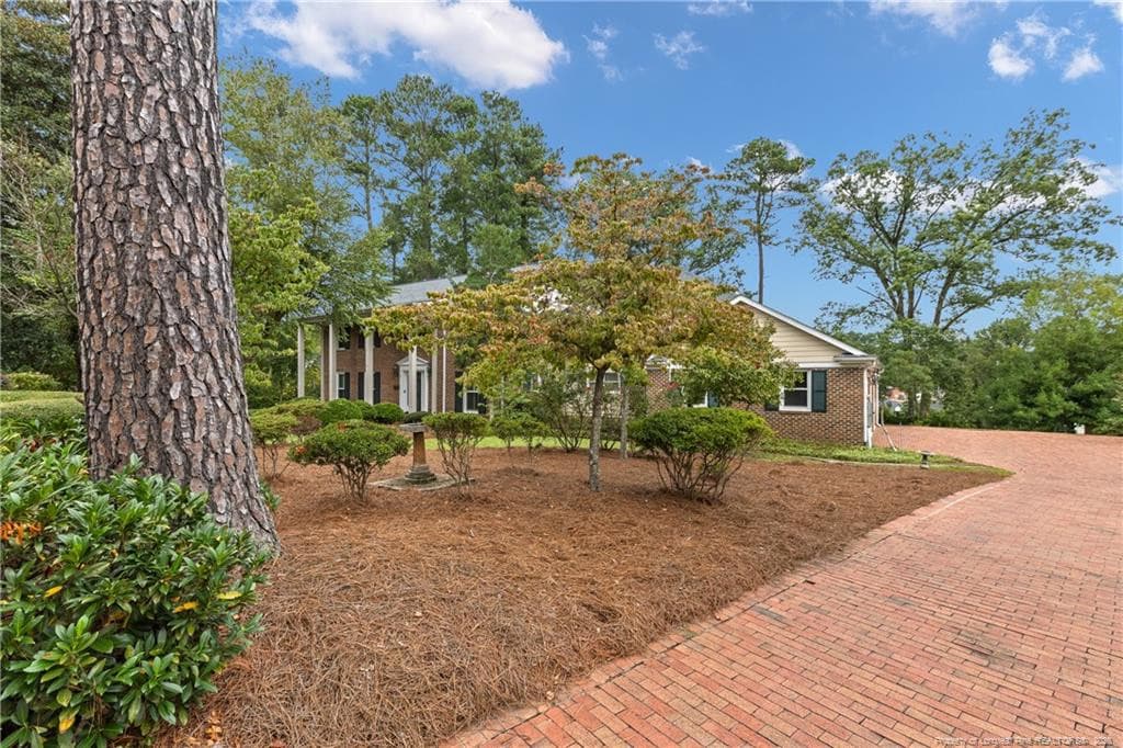 Photo 3 - 2728 Bennington Road, Fayetteville, NC 28303, Fayetteville