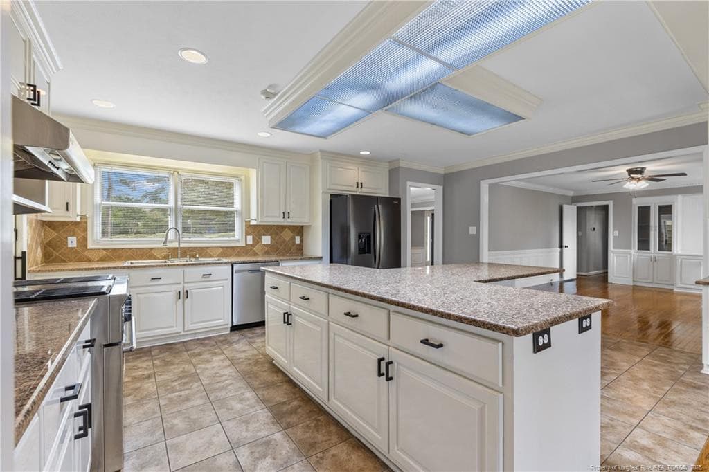 Photo 19 - 2728 Bennington Road, Fayetteville, NC 28303, Fayetteville