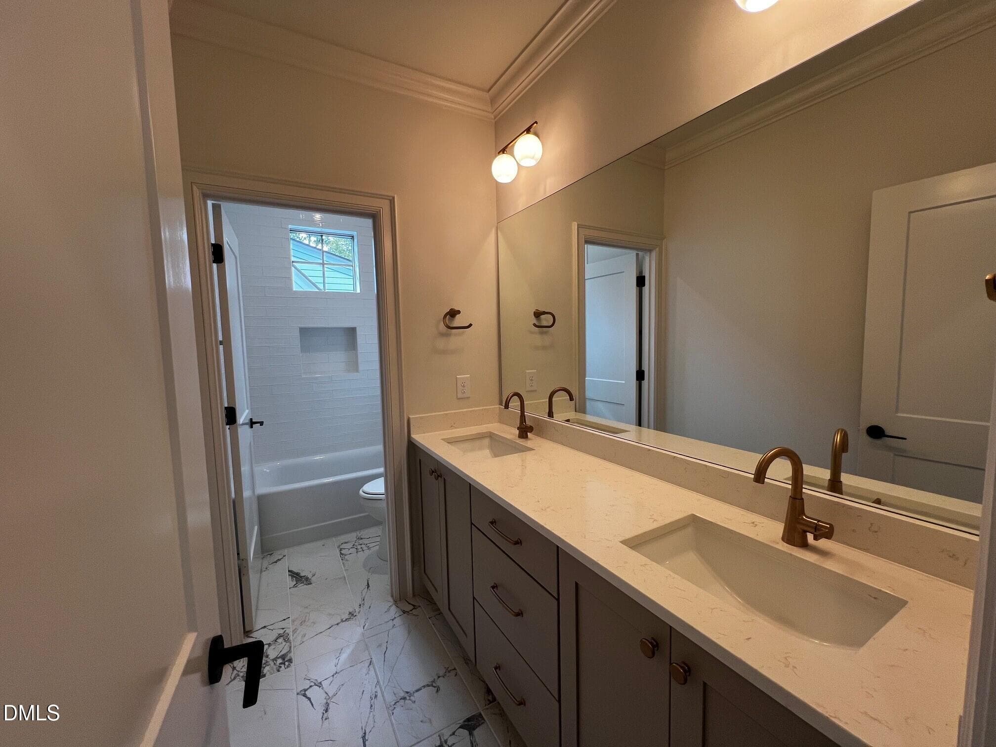 2nd floor hall bath - 1320 Eldon Circle, Durham, NC 27707