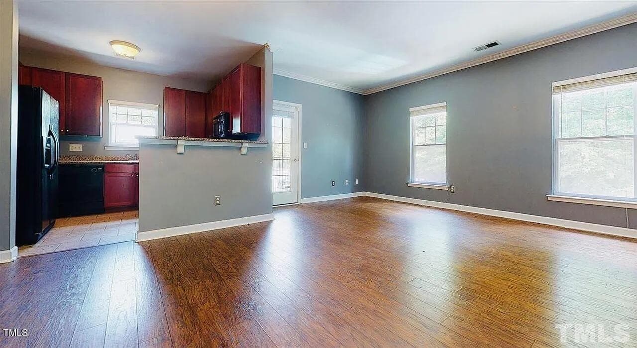 jfamily0 - 100 Thornton Court H, Greensboro, NC 27407