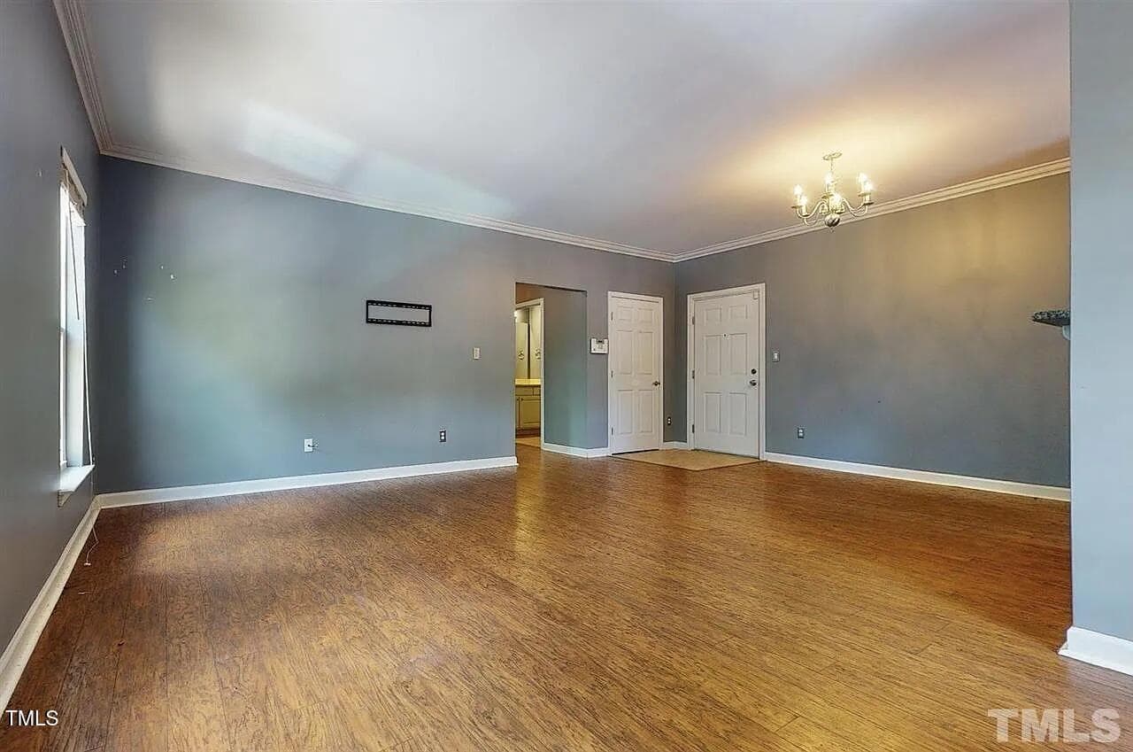 jfamily01 - 100 Thornton Court H, Greensboro, NC 27407