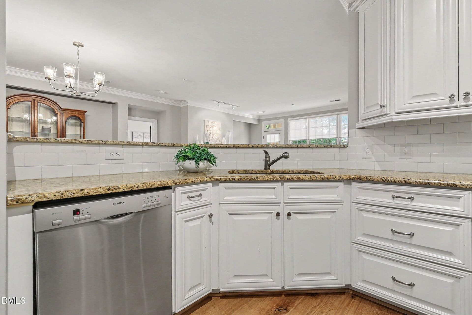 Kitchen - 3920 Essex Garden Lane 204, Raleigh, NC 27612