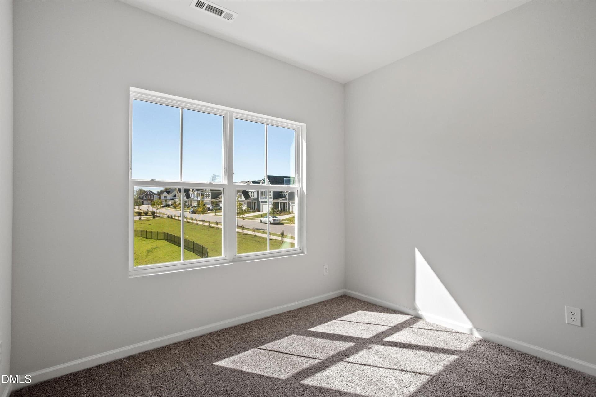 FMWeb27 - 112 Wood Aster Way 306, Garner, NC 27529