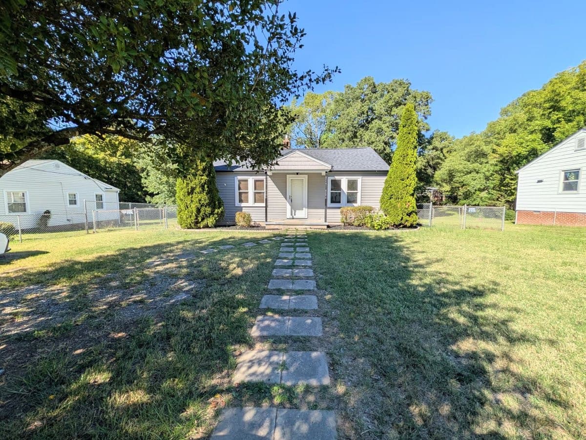 1708 Oklahoma Avenue, Burlington, NC 27217