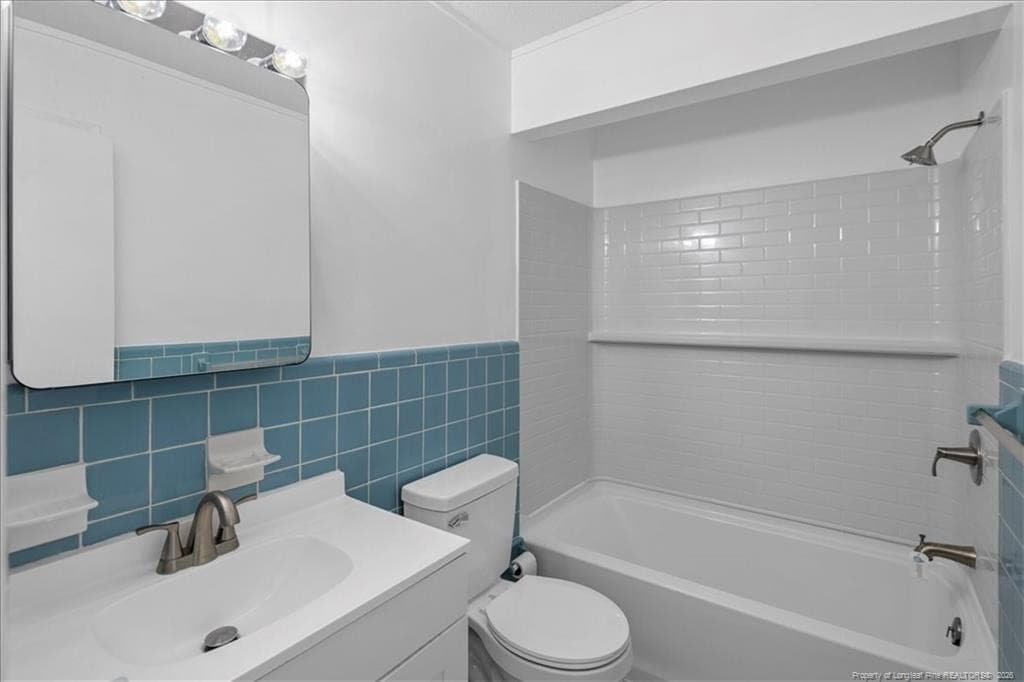 Photo 12 - 113 Lakeview Drive, Red Springs, NC 28377