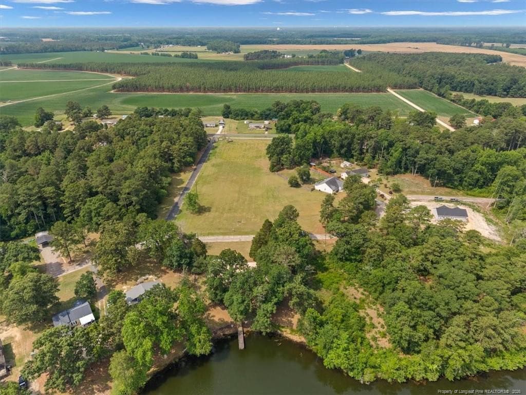 Photo 41 - 113 Lakeview Drive, Red Springs, NC 28377