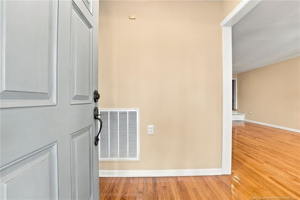 Photo 6 - 5199 Tobacco Road, Orrum, NC 28369