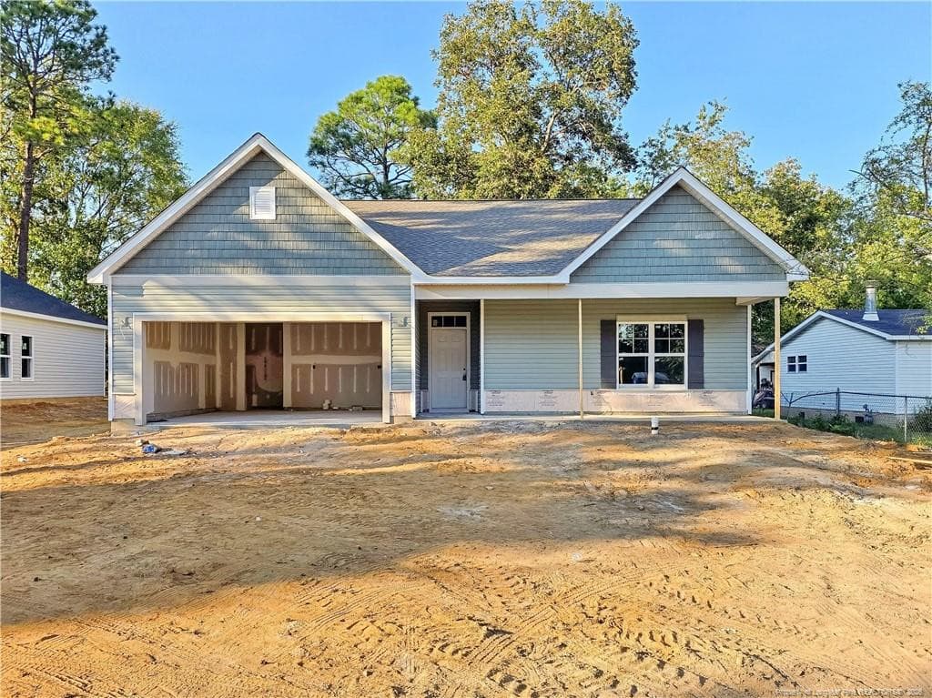 6338 Bailey Lake Road, Fayetteville, NC 28304