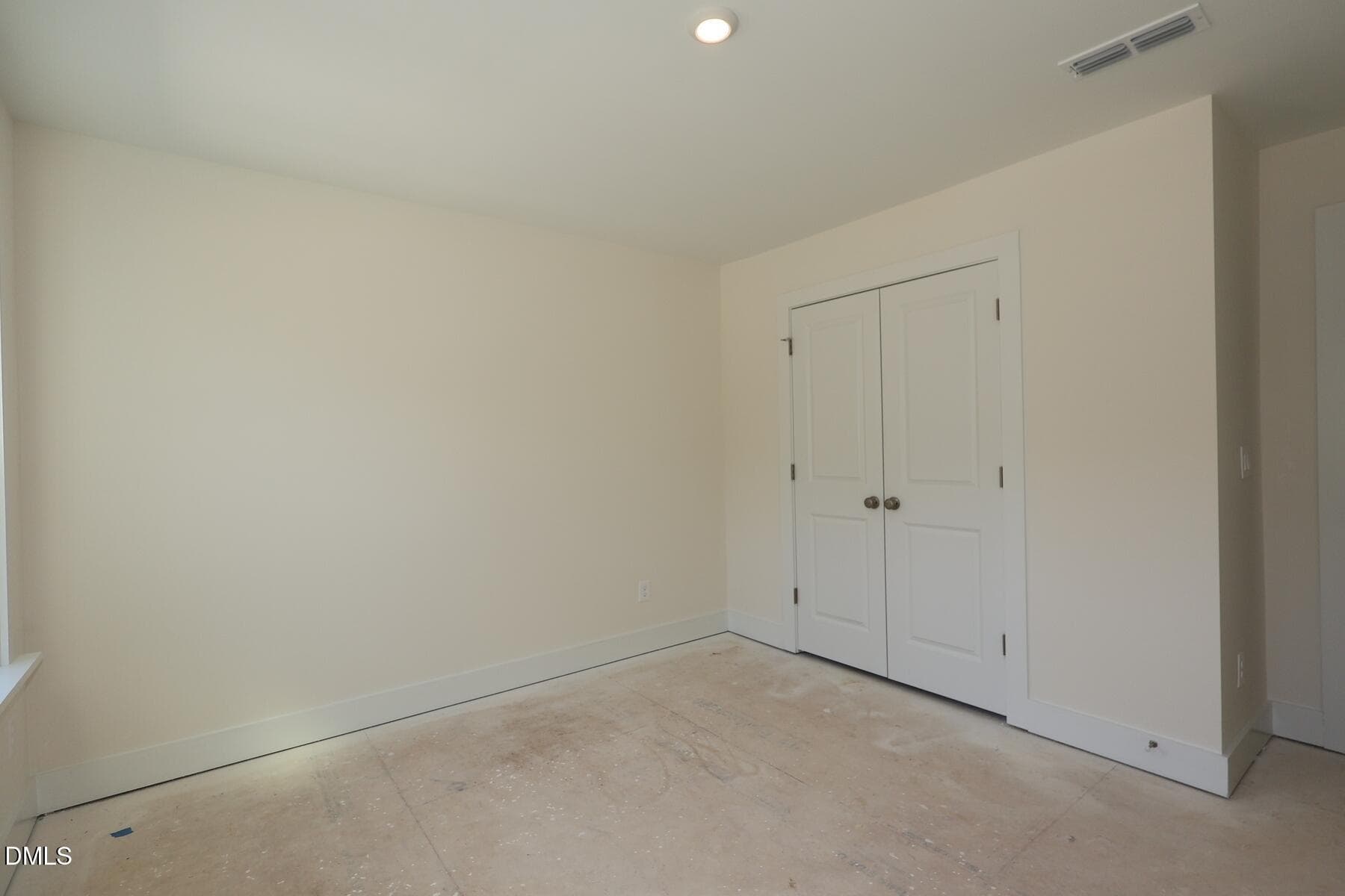 [L62_z018]none18 - 2910 Walden Road, Apex, NC 27502