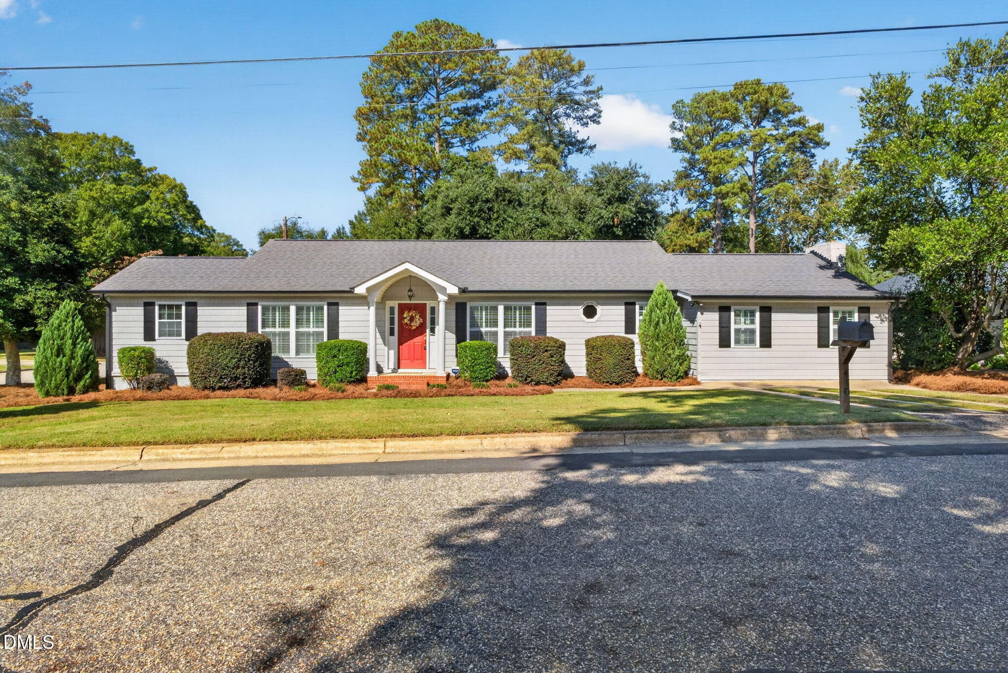 2-web-or-mls-DSC05552 - 410 S General Lee Avenue, Dunn, NC 28334, Dunn