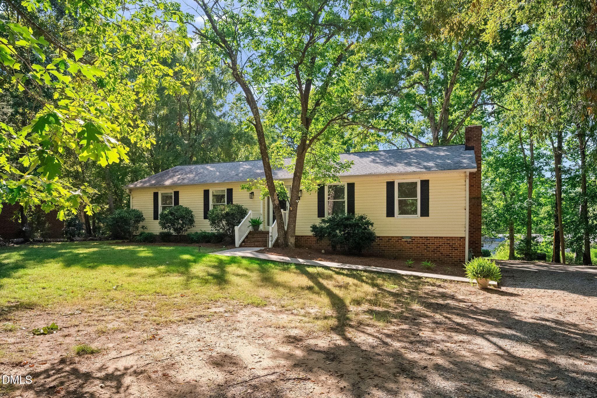 DSC_4092 - 4415 Rhew Drive, Durham, NC 27704