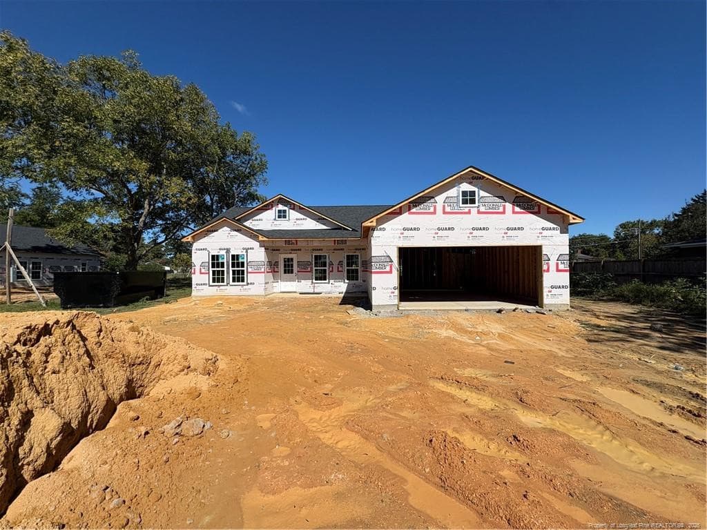 7768 Hazelwood Avenue, Fayetteville, NC 28314