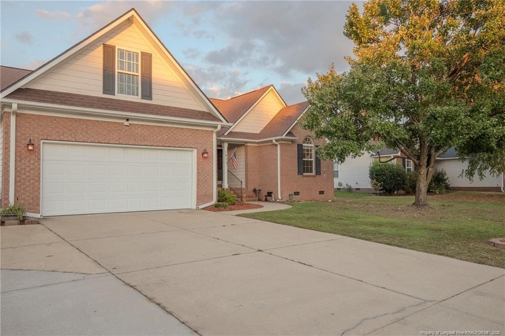 Photo 2 - 1023 Canter Lane, Hope Mills, NC 28348
