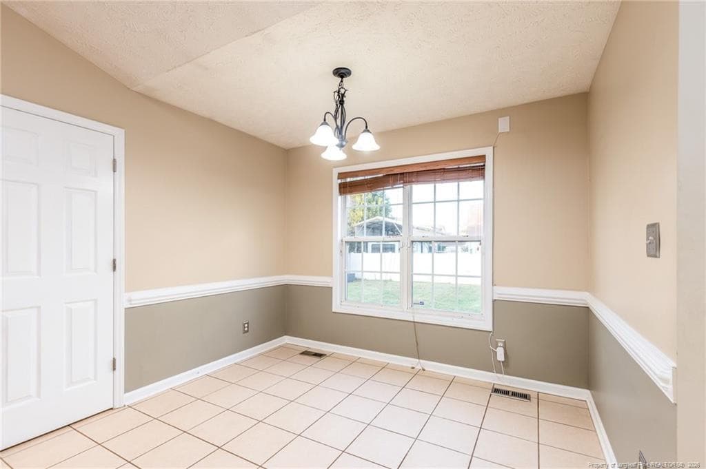 Photo 9 - 1023 Canter Lane, Hope Mills, NC 28348
