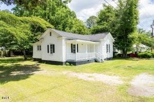 20260530014121584459000000 - 101 E Reason Street, Pinetops, NC 27864