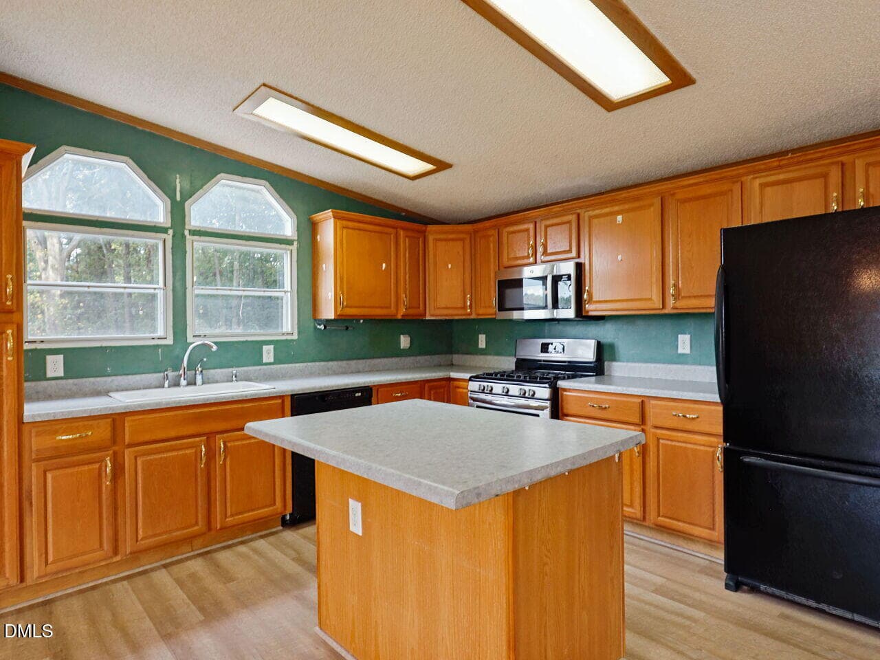 015-1280x960-kitchen - 1128 Harvey Johnson Road, Raleigh, NC 27603