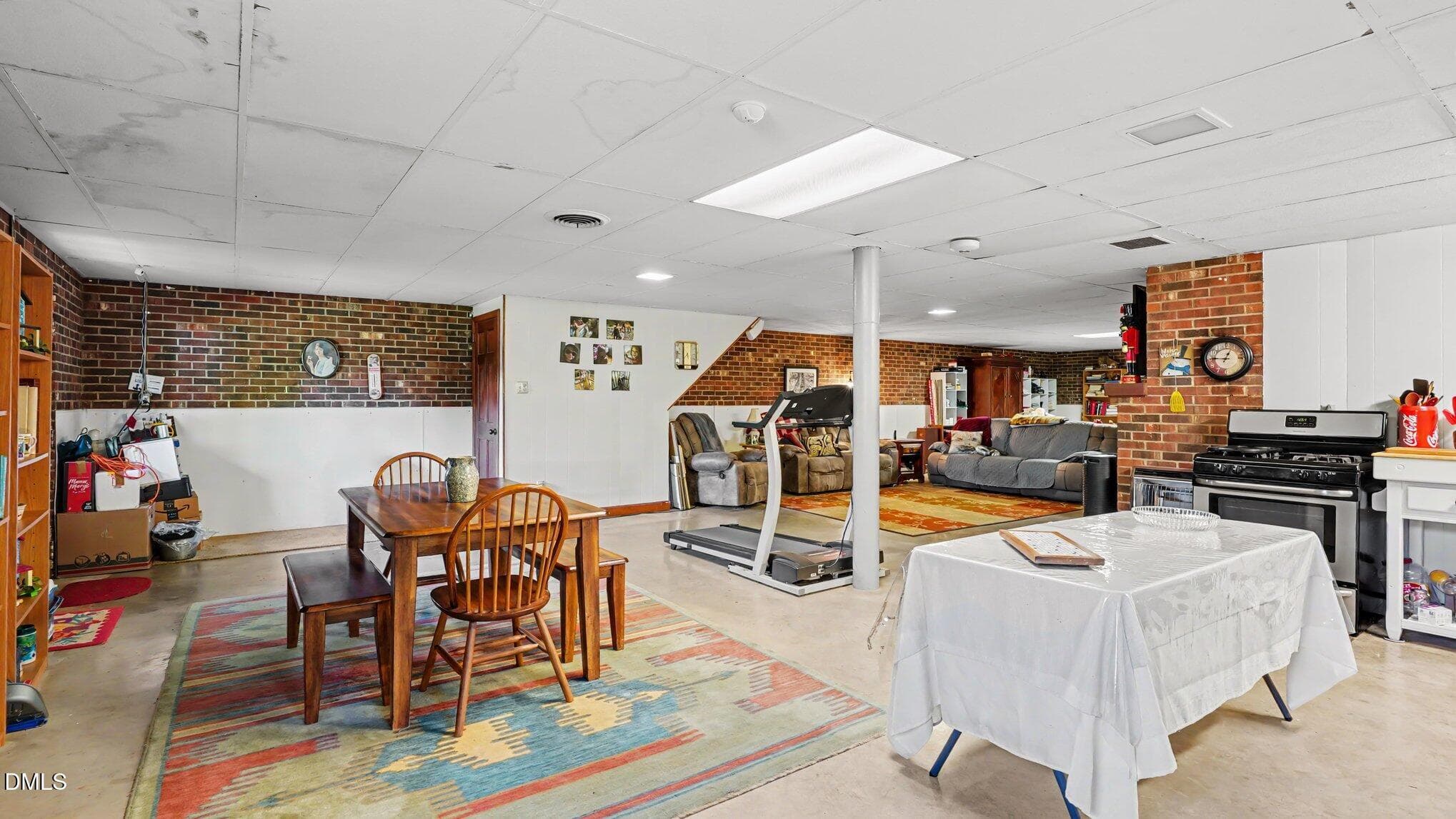020_file_6927 - 226 Barber Street, Asheboro, NC 27203