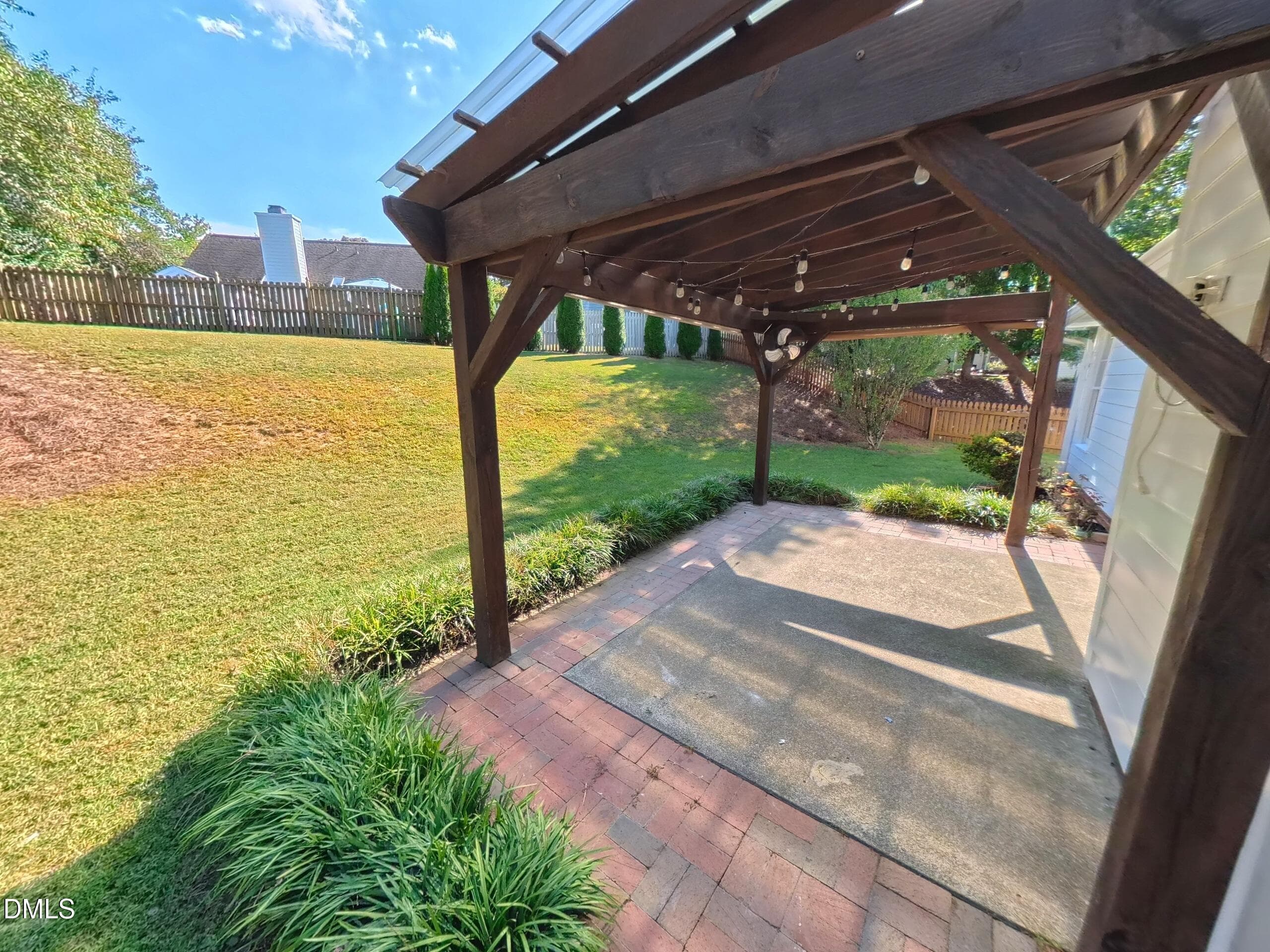 18_Covered_Patio_Pergola - 5201 Sutter Way, Raleigh, NC 27613