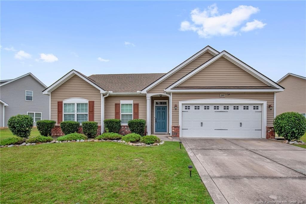 209 Meherrin Loop, Raeford, NC 28376