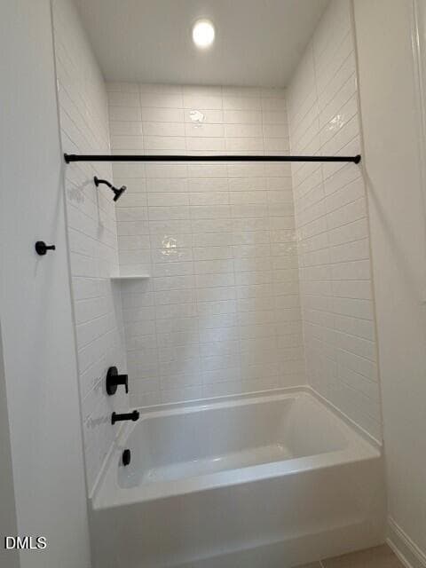 134 guest bath - 448 Mugby Road #134, Raleigh, NC 27604