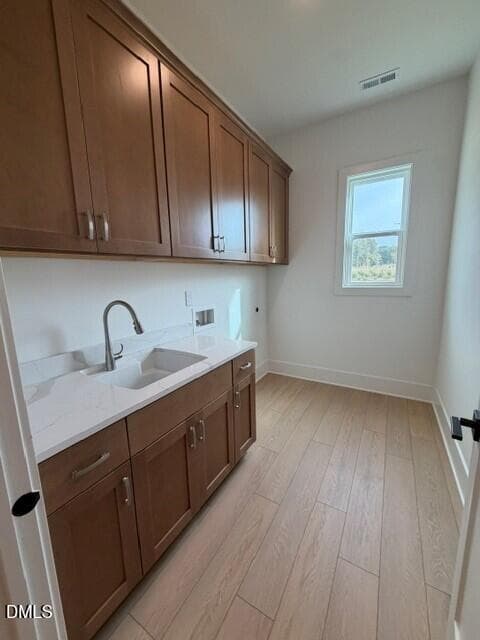 110 laundry - 1149 Betula Road #110, Raleigh, NC 27610